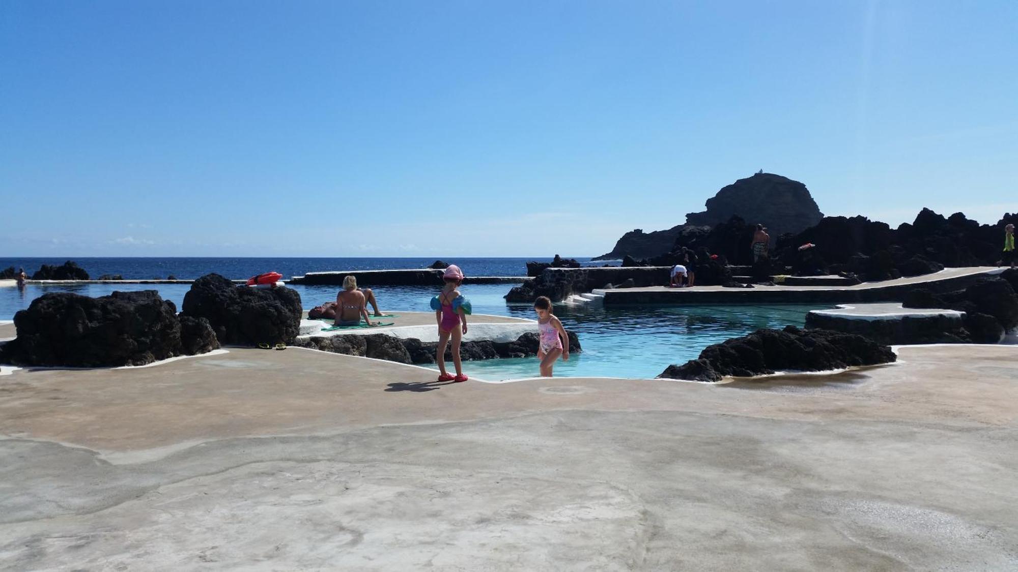 Ocean Breeze Villa Porto Moniz Exterior photo